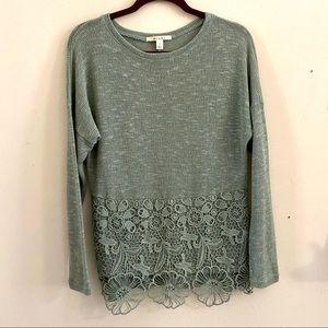 Francesca’s Miami olive gray knit sweater